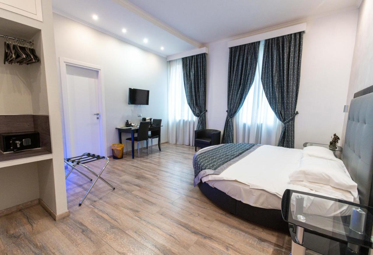 Roma Veneto Relais Hotel Exterior photo