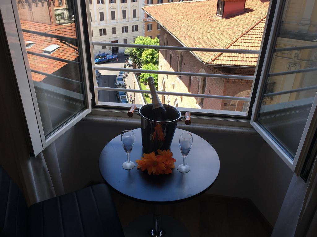 Roma Veneto Relais Hotel Exterior photo